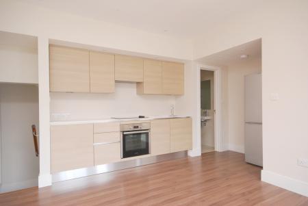 1 bedroom Flat to let in Farnham Rd, Town Centre, Guildford, GU2