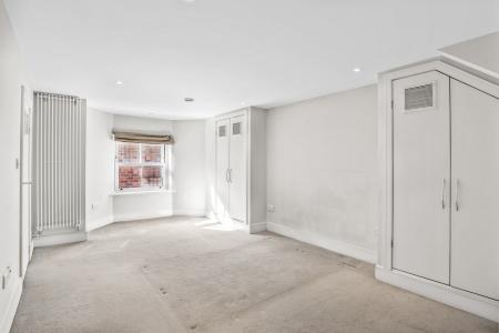 1 bedroom Flat to let in Farnham Rd, Town Centre, Guildford, GU2