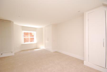 1 bedroom Flat to let in Farnham Rd, Town Centre, Guildford, GU2