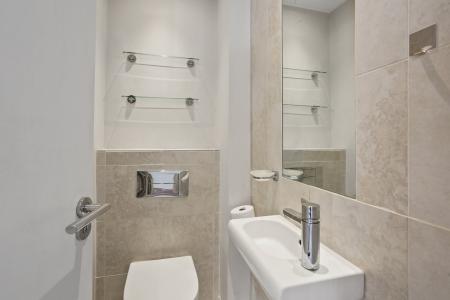 1 bedroom Flat to let in Farnham Rd, Town Centre, Guildford, GU2