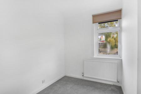 2 bedroom Terraced House to let in Cline Rd, Guildford, GU1