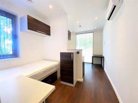 Guildford Park Road, Guildford, GU2