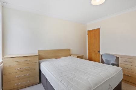 2 bedroom Terraced House for sale in Ludlow Rd, Town Centre, Guildford, GU2
