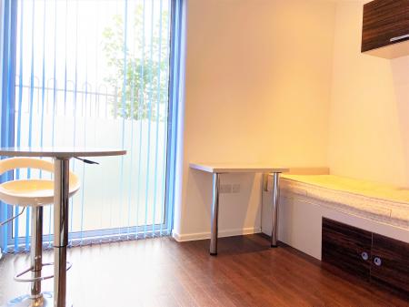 Guildford Park Road, Guildford, GU2