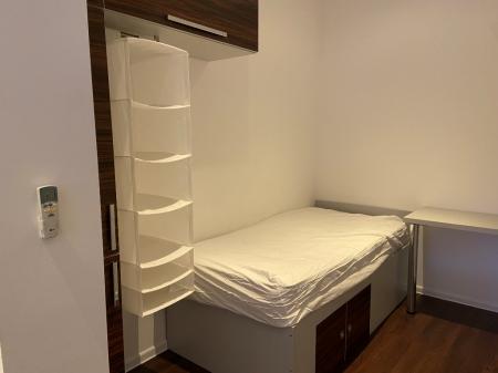 2 bedroom Flat to let in Guildford Park Rd, Guildford, GU2