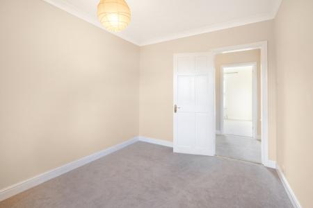 2 bedroom Semi-detached house for sale in Margaret Road, Town Centre, Guildford, GU1
