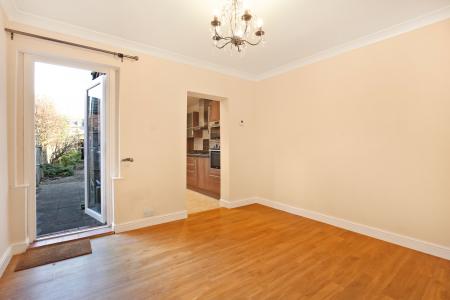 2 bedroom Semi-detached house for sale in Margaret Road, Town Centre, Guildford, GU1