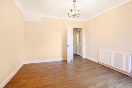 2 bedroom Semi-detached house for sale in Margaret Road, Town Centre, Guildford, GU1