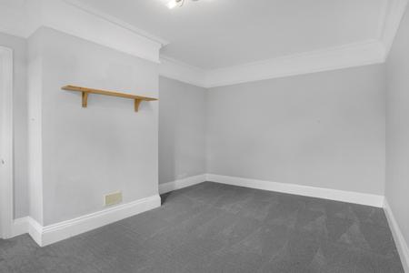1 bedroom Flat for sale in Wherwell Rd, Town Centre, Guildford, GU2