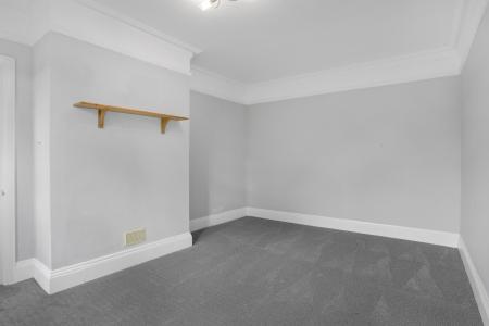 1 bedroom Flat for sale in Wherwell Rd, Town Centre, Guildford, GU2