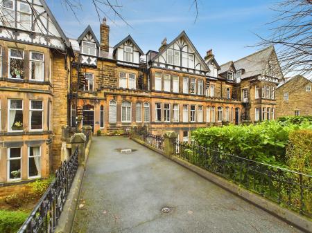 Clarence Drive, Harrogate, HG1