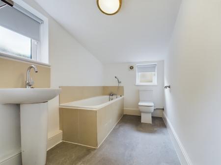 2 bedroom Duplex to let in High Street, Knaresborough, HG5