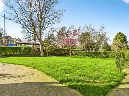 2 bedroom Apartment to let in Ripon Road, Harrogate, HG1