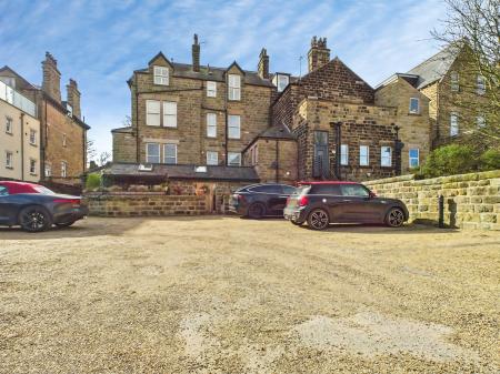 2 bedroom Apartment to let in Ripon Road, Harrogate, HG1