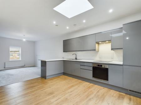 2 bedroom Flat to let in Ripon Road, Killinghall, HG3