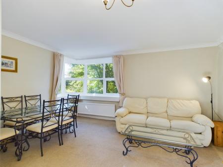 1 bedroom Flat to let in Tewit Well Road, Harrogate, HG2