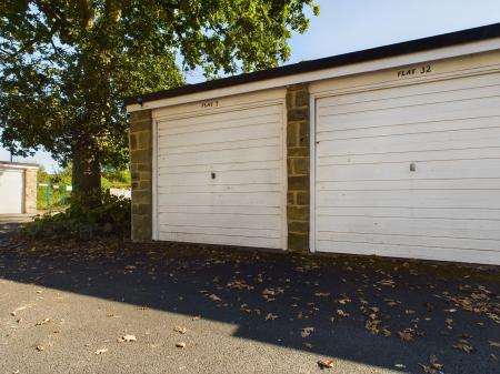 1 bedroom Flat to let in Tewit Well Road, Harrogate, HG2