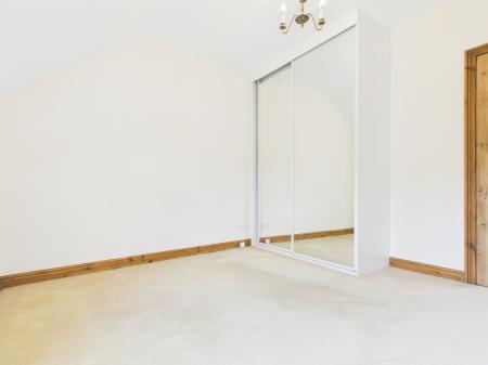 2 bedroom Flat to let in Spring Grove, Harrogate, HG1