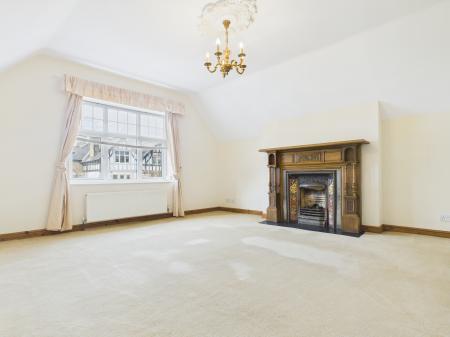 2 bedroom Flat to let in Spring Grove, Harrogate, HG1