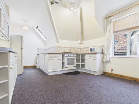 2 bedroom Flat to let in Spring Grove, Harrogate, HG1