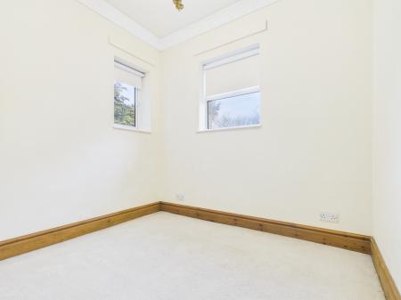 2 bedroom Flat to let in Spring Grove, Harrogate, HG1