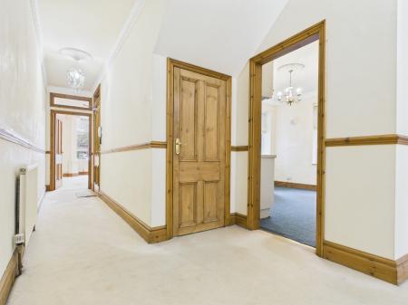 2 bedroom Flat to let in Spring Grove, Harrogate, HG1