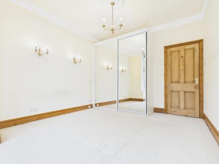 2 bedroom Flat to let in Spring Grove, Harrogate, HG1