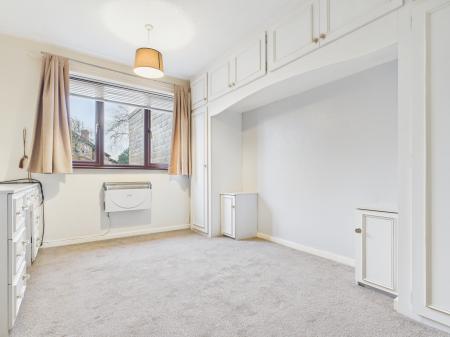 2 bedroom Ground floor flat to let in Oakdale Glen, Harrogate, HG1