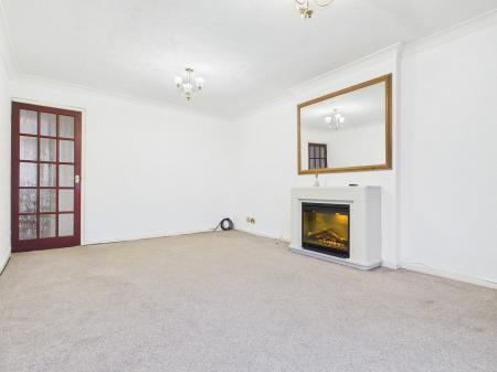 2 bedroom Ground floor flat to let in Oakdale Glen, Harrogate, HG1