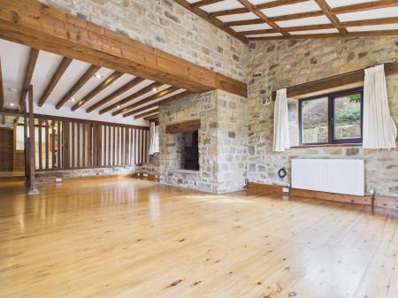5 bedroom Barn Conversion to let in Fringill Lane, Darley, HG3
