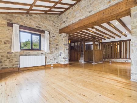 5 bedroom Barn Conversion to let in Fringill Lane, Darley, HG3
