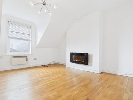 1 bedroom Flat to let in Heywood Road, Harrogate, HG2