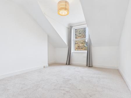 1 bedroom Flat to let in Heywood Road, Harrogate, HG2