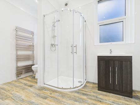 2 bedroom Flat to let in Ripon Road, Harrogate, HG1