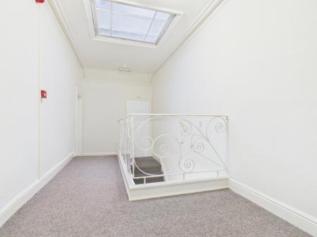 2 bedroom Flat to let in Ripon Road, Harrogate, HG1