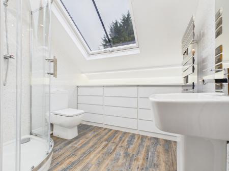 2 bedroom Flat to let in Ripon Road, Harrogate, HG1