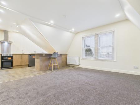 2 bedroom Flat to let in Ripon Road, Harrogate, HG1