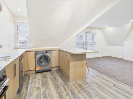 2 bedroom Flat to let in Ripon Road, Harrogate, HG1