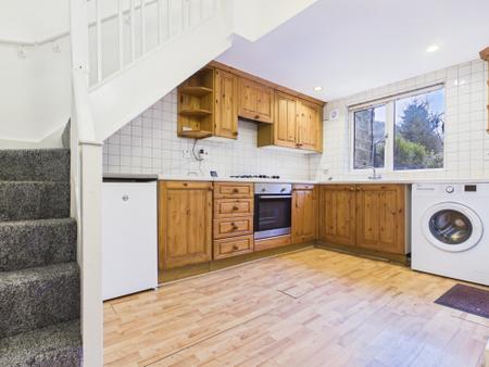 2 bedroom Terraced House to let in Pudsey Terrace, Low Laithe, HG3