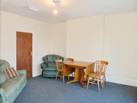 1 bedroom House share to let in College Street, Harlow Hill Working Mens, Harrogate, HG2
