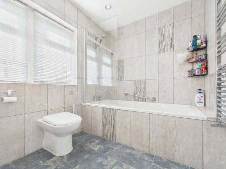 3 bedroom Terraced House to let in St Andrews Crescent, Harrogate, HG2