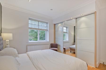 2 bedroom Flat to let in Kent Road, Harrogate, HG1