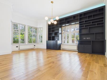 2 bedroom Flat to let in Kent Road, Harrogate, HG1