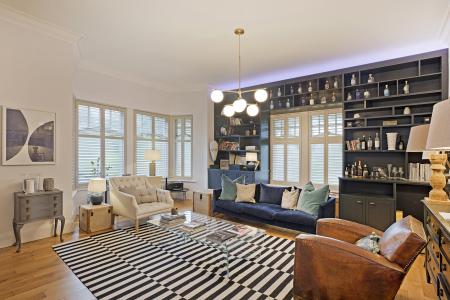 2 bedroom Flat to let in Kent Road, Harrogate, HG1