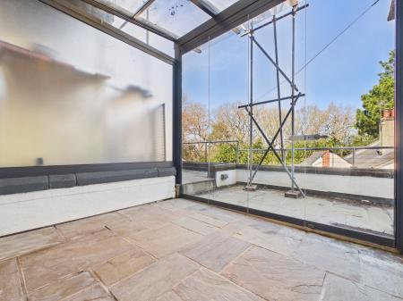 2 bedroom Flat to let in Kent Road, Harrogate, HG1