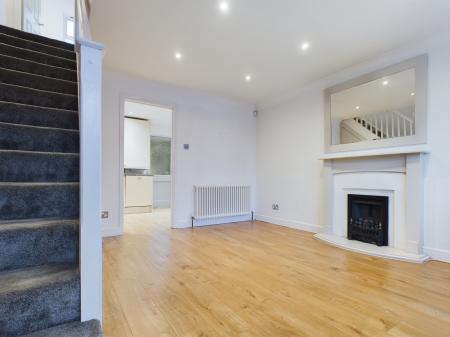 2 bedroom Town house to let in Somerset Road, Harrogate, HG2