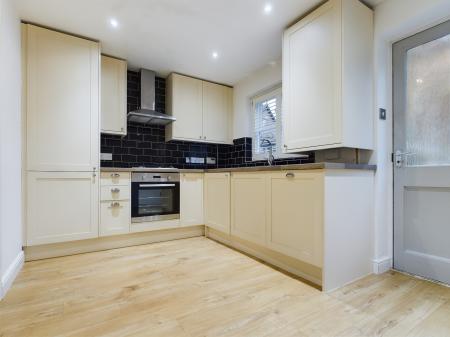 2 bedroom Town house to let in Somerset Road, Harrogate, HG2