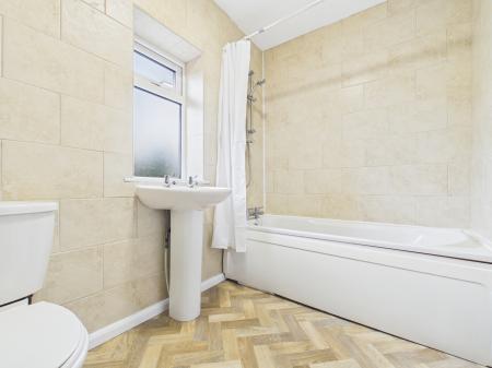 3 bedroom Terraced House to let in Walworth Avenue, Harrogate, HG2