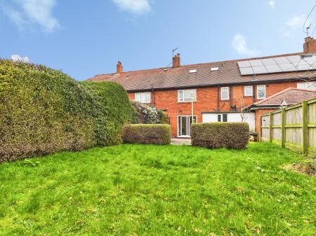 3 bedroom Terraced House to let in Walworth Avenue, Harrogate, HG2