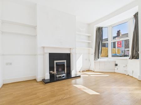 2 bedroom Terraced House to let in Birch Grove, Harrogate, HG1